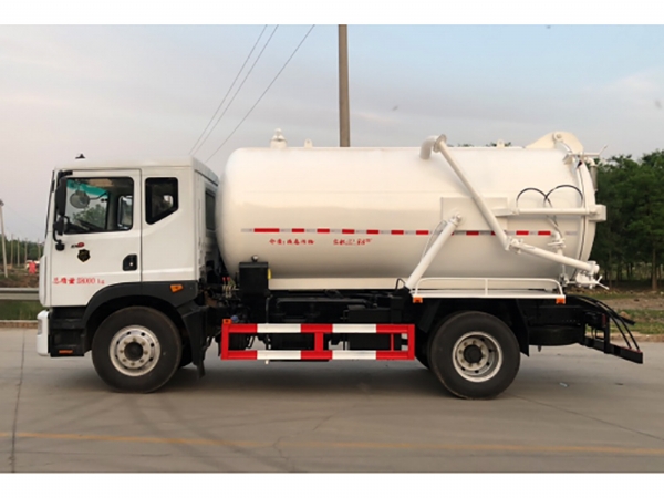 吸污車東風(fēng)D9