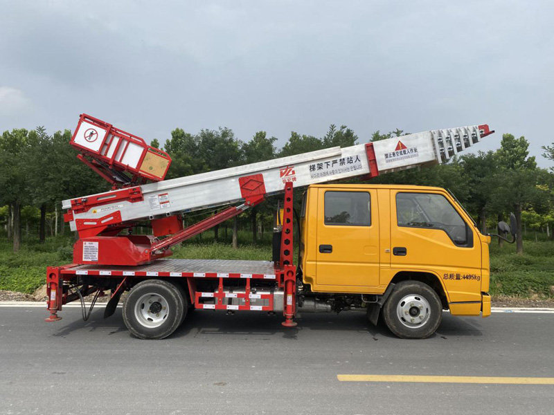 帝宏牌YTH5040TBAJ6型搬家作業(yè)車(chē)