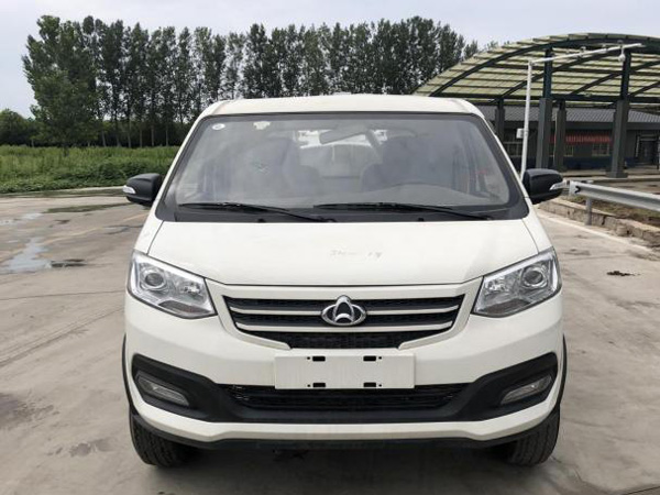 長(zhǎng)安汽油吸糞車