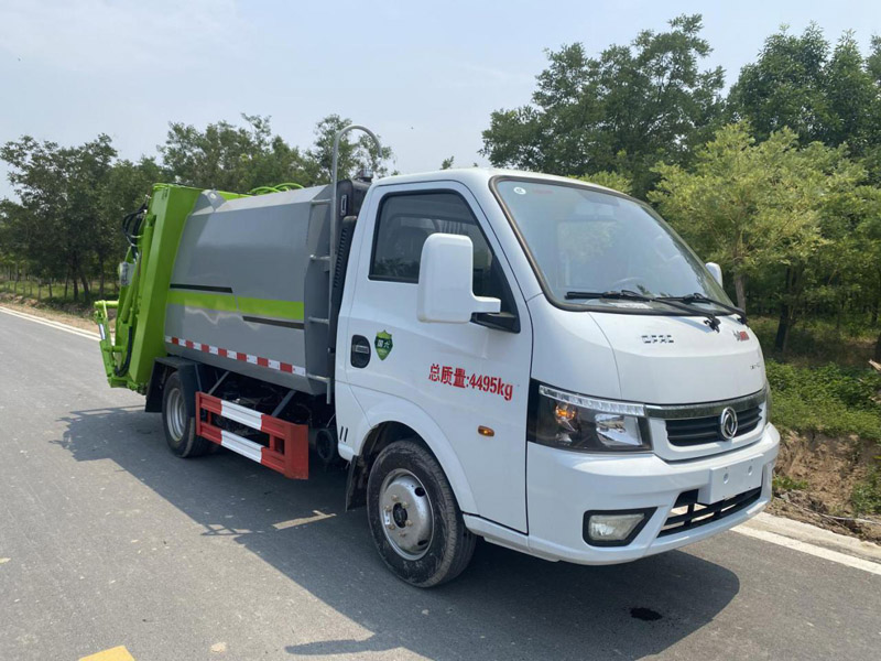東風(fēng)途逸YTH5040ZYS6EQ型壓縮式垃圾車