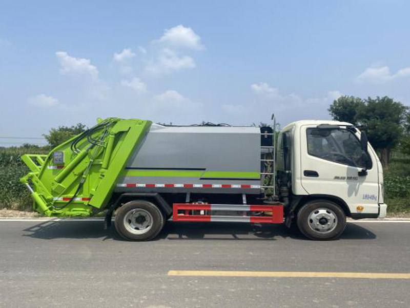 福田4立方藍(lán)牌壓縮式垃圾車(chē)