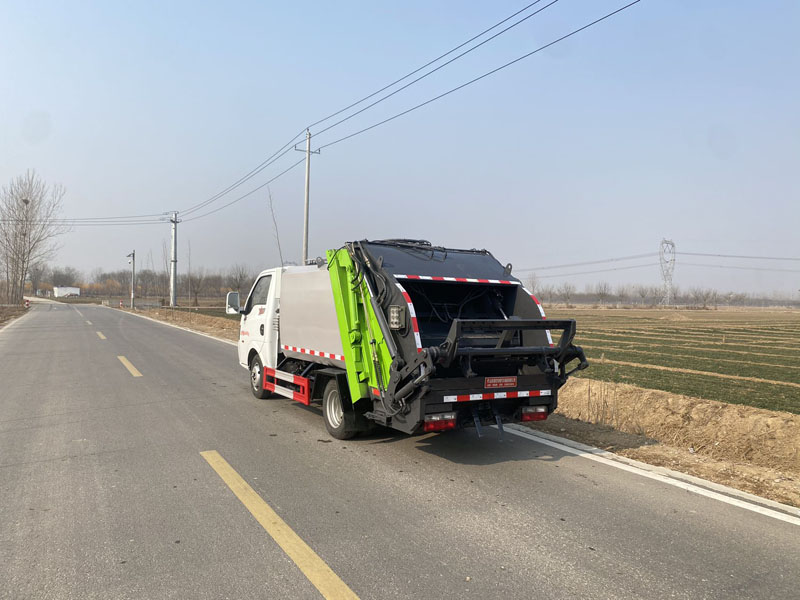 4立方壓縮式垃圾車（藍(lán)牌標(biāo)準(zhǔn)）